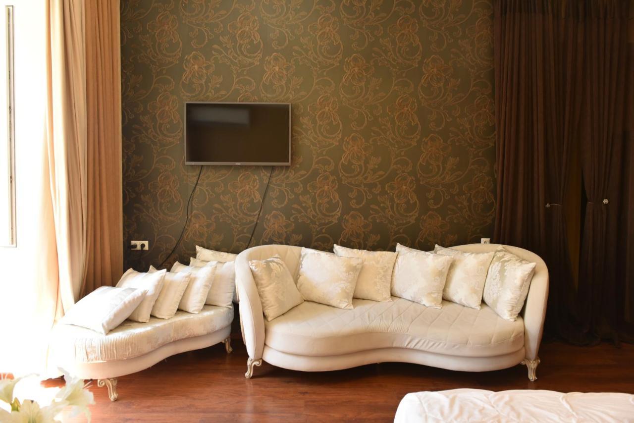Apartment Elizabeth In Old Tbilisi Buitenkant foto