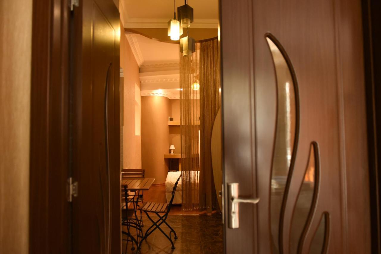 Apartment Elizabeth In Old Tbilisi Buitenkant foto